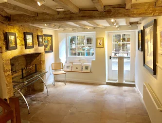 British Artist   - Stow Internal