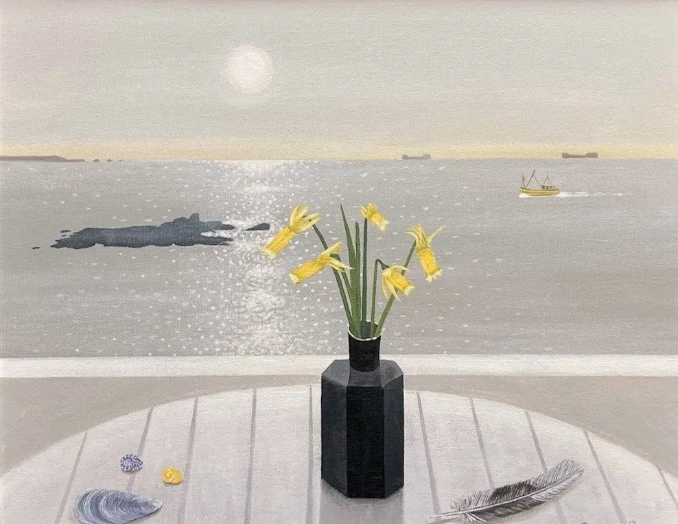 Gemma Pearce - black vase and sea shells