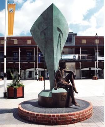 Vivien MALLOCK - Jubliee Sculpture, Portsmouth